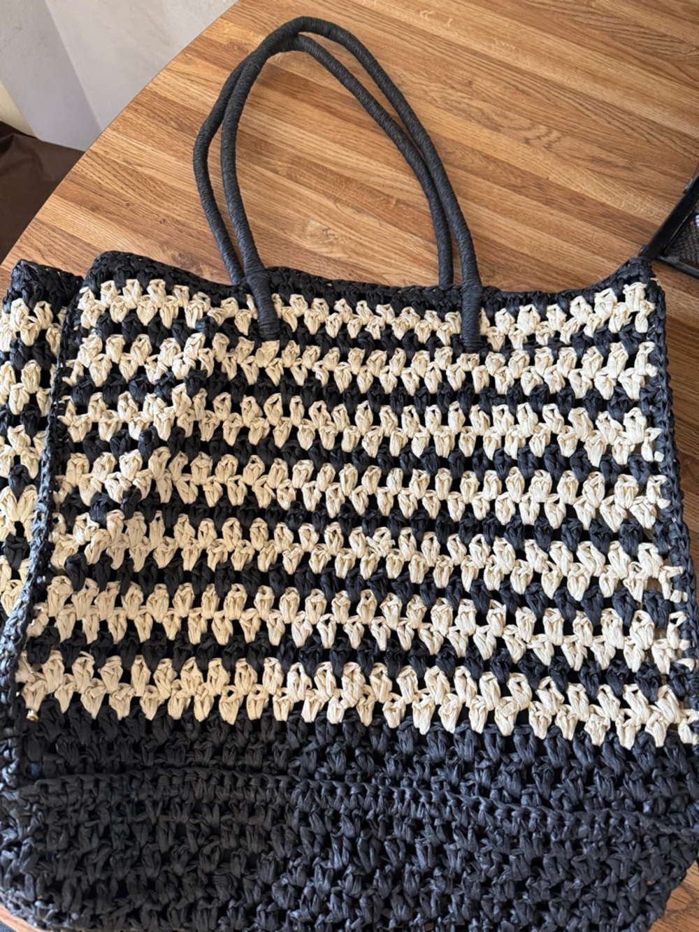 NWT Abercrombie & Fitch Straw Packable Tote Bag Black New with Tags